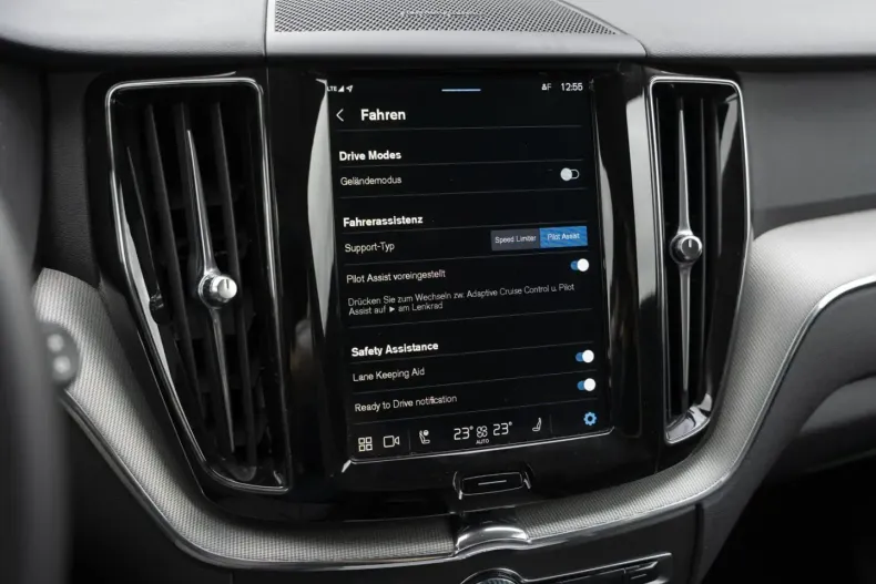 Volvo XC60 din 2023 cu 27.900 km - oferta VOL126812 - foto 15