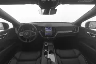 Volvo XC60 din 2023 cu 32.420 km - oferta VOL126813 - foto 12