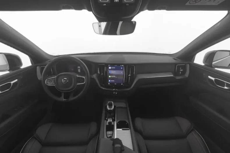 Volvo XC60 din 2023 cu 32.420 km - oferta VOL126813 - foto 12