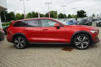 Volvo V60 din 2023 cu 35.960 km - oferta VOL126814 - foto 5