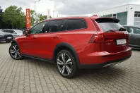 Volvo V60 din 2023 cu 35.960 km - oferta VOL126814 - foto 7
