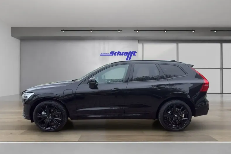 Volvo XC60 din 2025 cu 7.700 km - oferta VOL126815 - foto 3