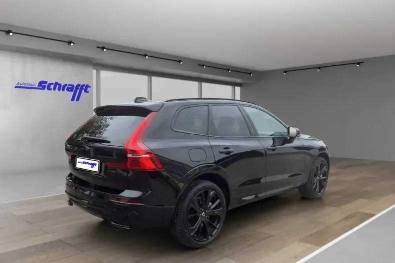 Volvo XC60 din 2025 cu 7.700 km - oferta VOL126815 - foto 6