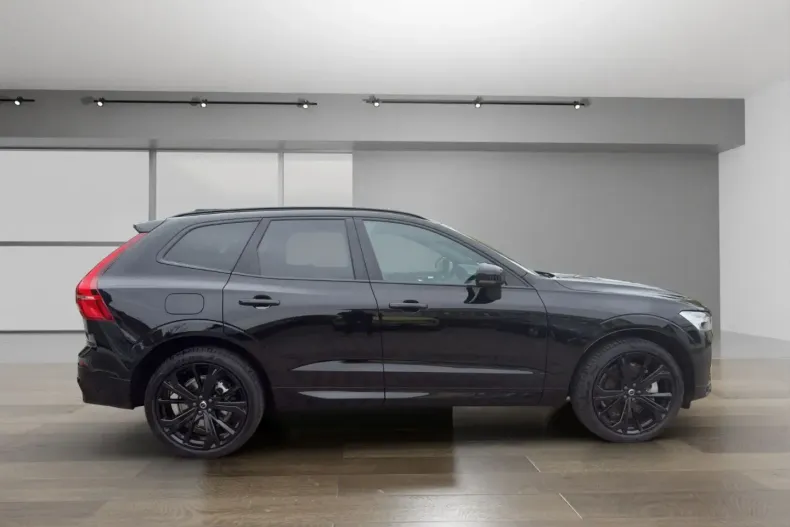 Volvo XC60 din 2025 cu 7.700 km - oferta VOL126815 - foto 7