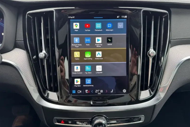 Volvo S60 din 2023 cu 8.651 km - oferta VOL126817 - foto 10