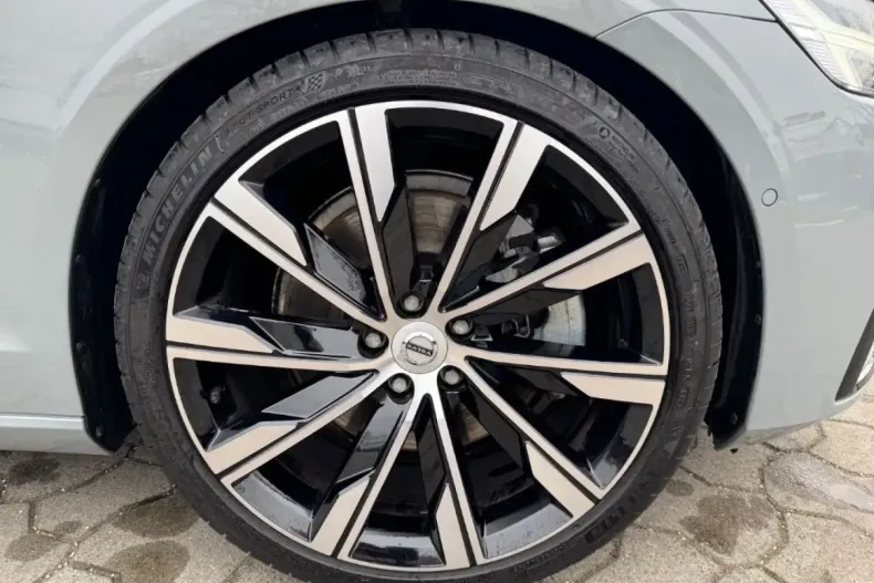 Volvo S60 din 2023 cu 8.651 km - oferta VOL126817 - foto 18