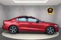 Volvo S60 din 2023 cu 19.659 km - oferta VOL126819 - foto 8