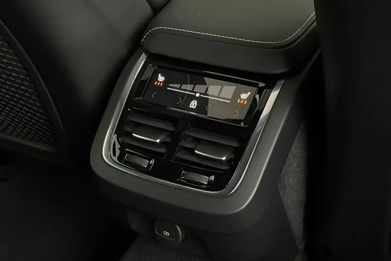 Volvo S60 din 2023 cu 19.659 km - oferta VOL126819 - foto 12