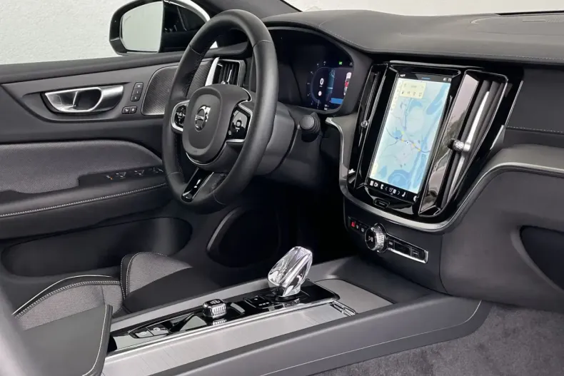 Volvo S60 din 2023 cu 19.659 km - oferta VOL126819 - foto 15