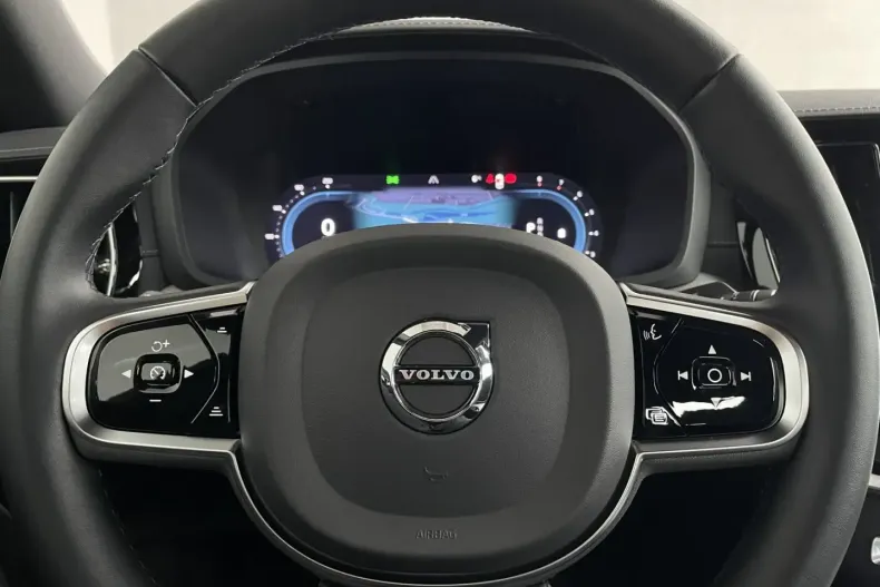 Volvo S60 din 2023 cu 19.659 km - oferta VOL126819 - foto 17