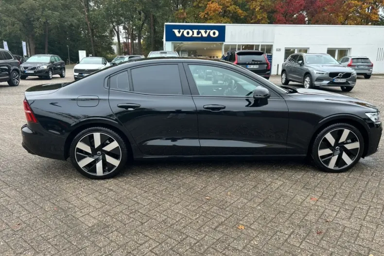 Volvo S60 din 2024 cu 30.000 km - oferta VOL126825 - foto 8