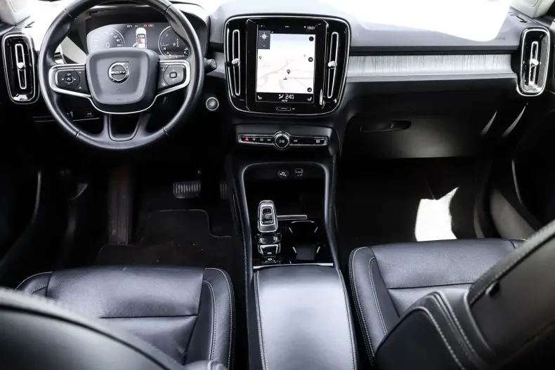 Volvo XC40 din 2020 cu 90.000 km - oferta VOL126827 - foto 5