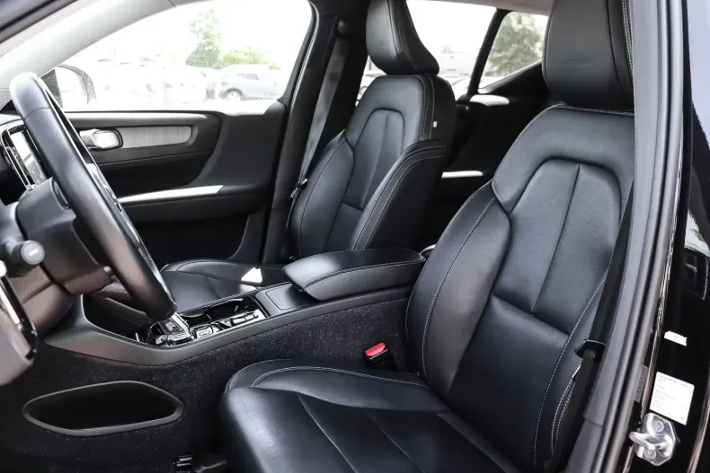 Volvo XC40 din 2020 cu 90.000 km - oferta VOL126827 - foto 7