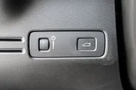 Volvo XC40 din 2020 cu 90.000 km - oferta VOL126827 - foto 11