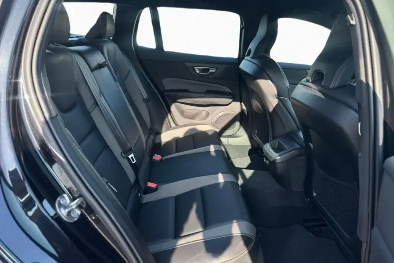 Volvo V60 din 2022 cu 87.091 km - oferta VOL126830 - foto 8