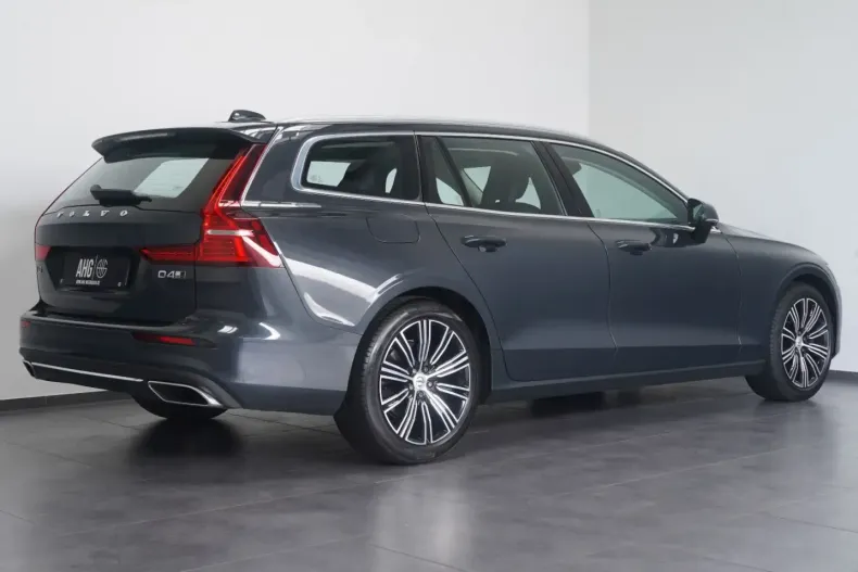 Volvo V60 din 2020 cu 87.759 km - oferta VOL126831 - foto 2