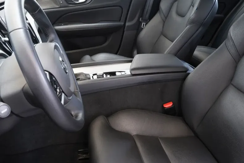 Volvo V60 din 2020 cu 87.759 km - oferta VOL126831 - foto 5