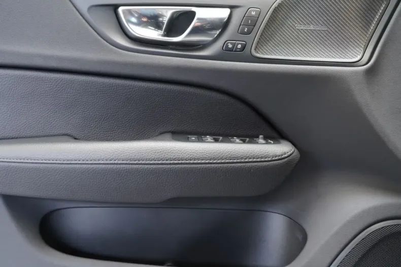 Volvo V60 din 2020 cu 87.759 km - oferta VOL126831 - foto 10