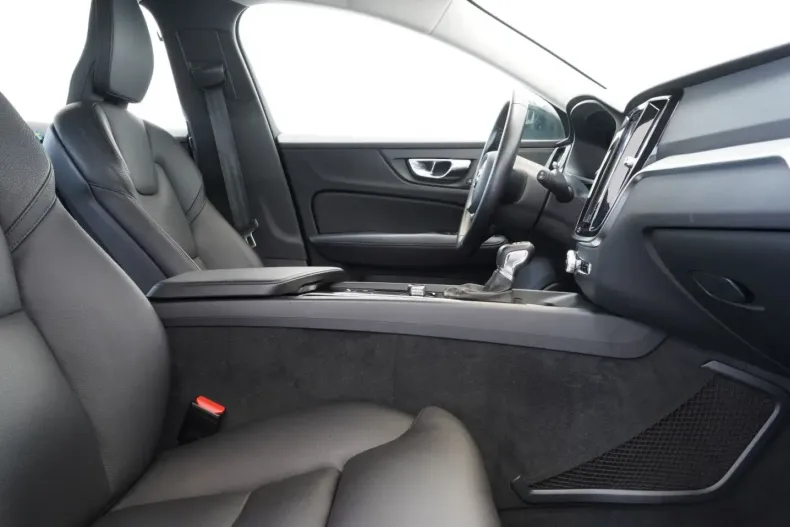 Volvo V60 din 2020 cu 87.759 km - oferta VOL126831 - foto 15