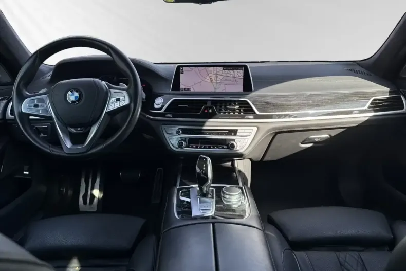 BMW 740 din 2021 cu 80.740 km - oferta BMW126843 - foto 7