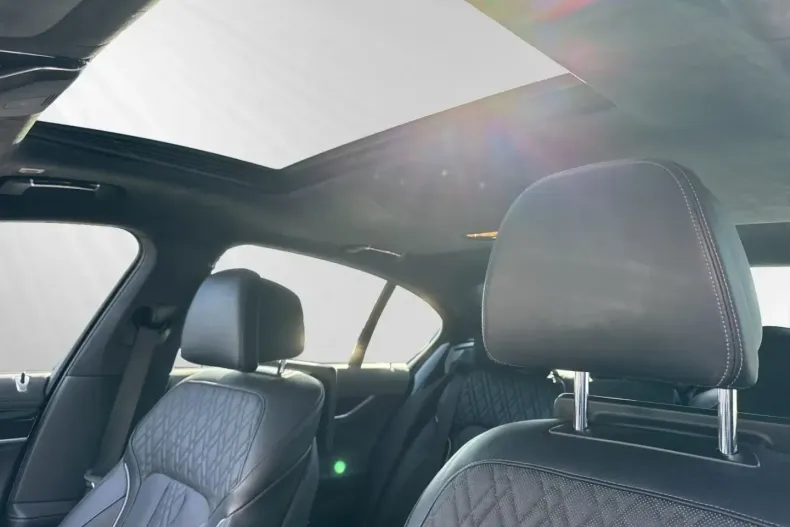 BMW 740 din 2021 cu 80.740 km - oferta BMW126843 - foto 9