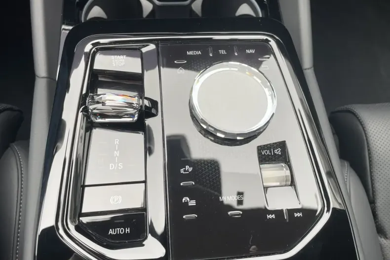 BMW 520 din 2024 cu 26.450 km - oferta BMW126844 - foto 15