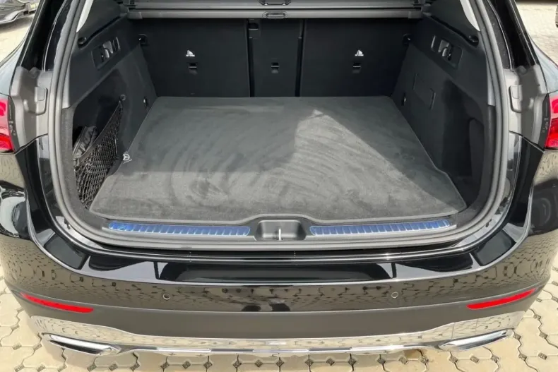 Mercedes-Benz GLC 200 din 2023 cu 6.525 km - oferta MER126845 - foto 11