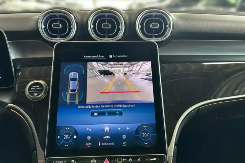 Mercedes-Benz GLC 200 din 2024 cu 10.964 km - oferta MER126847 - foto 11