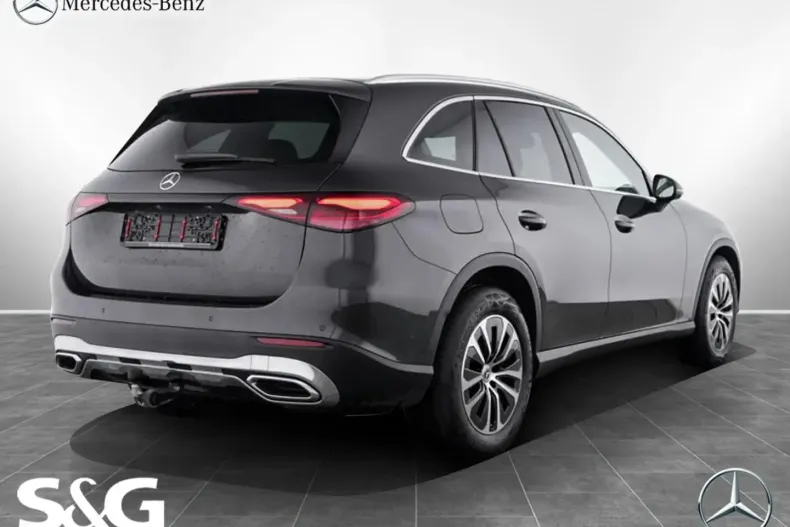 Mercedes-Benz GLC 220 din 2024 cu 16.240 km - oferta MER126849 - foto 3