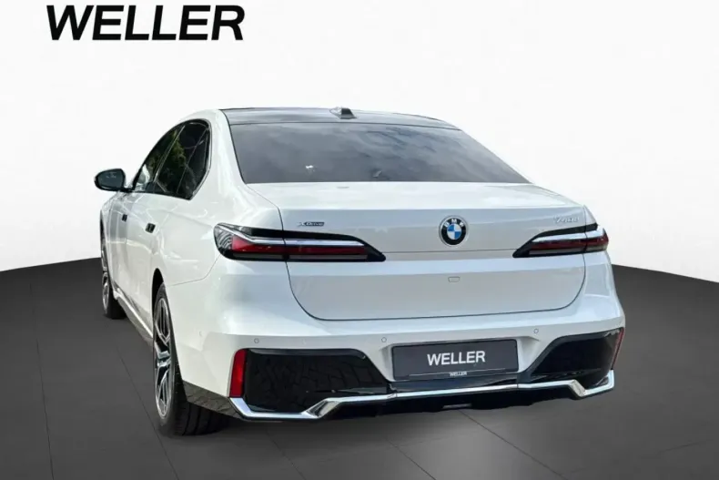 BMW 740 din 2024 cu 24.556 km - oferta BMW126857 - foto 4