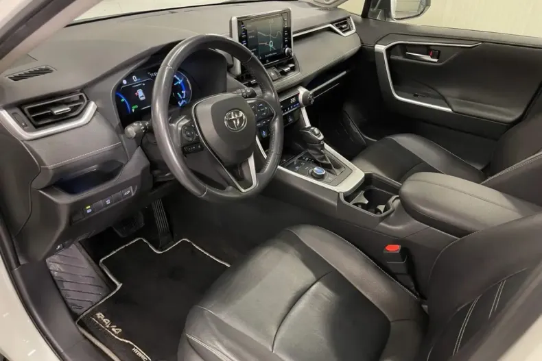 Toyota RAV4 din 2020 cu 116.193 km - oferta TOY126858 - foto 6