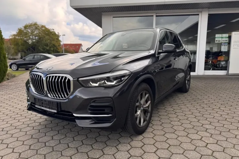 BMW X5 din 2022 cu 48.620 km - oferta BMW126874 - foto 1
