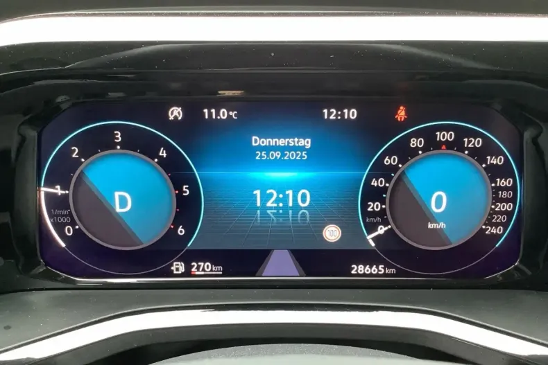 Volkswagen T7 Multivan din 2024 cu 28.652 km - oferta VOL126882 - foto 12