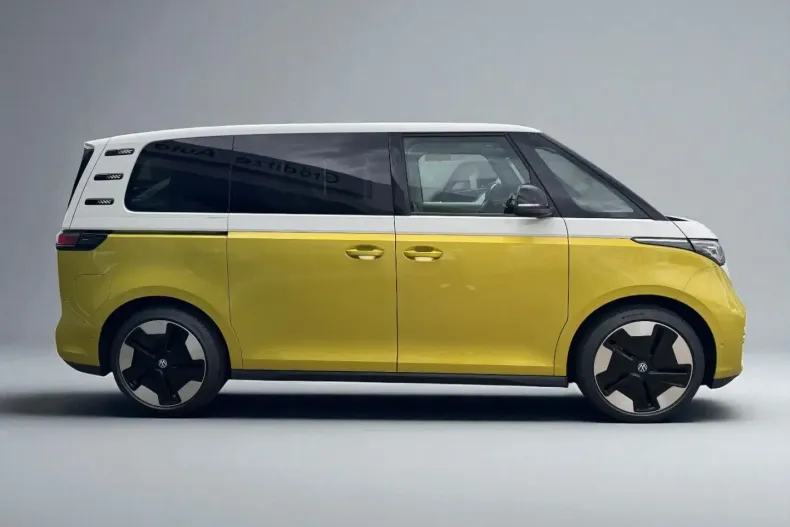 Volkswagen ID. Buzz din 2023 cu 7.000 km - oferta VOL126885 - foto 3