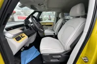 Volkswagen ID. Buzz din 2023 cu 7.000 km - oferta VOL126885 - foto 12