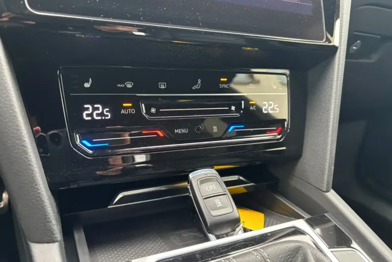 Volkswagen Arteon din 2021 cu 49.995 km - oferta VOL126887 - foto 22