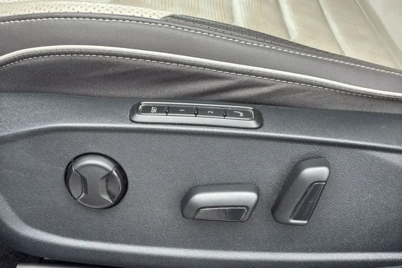 Volkswagen Arteon din 2021 cu 56.813 km - oferta VOL126888 - foto 15