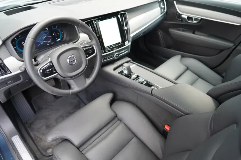 Volvo S90 din 2024 cu 25.400 km - oferta VOL126893 - foto 8