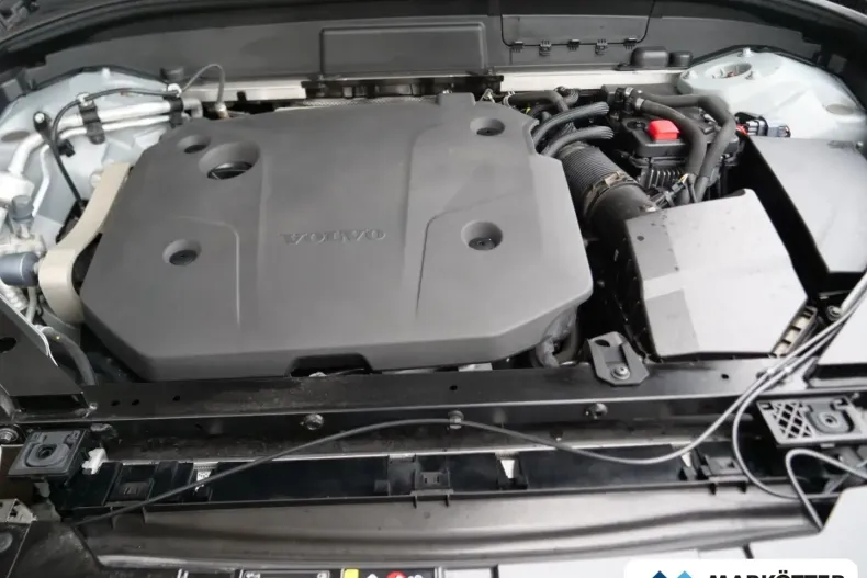 Volvo XC60 din 2024 cu 41.240 km - oferta VOL126896 - foto 15