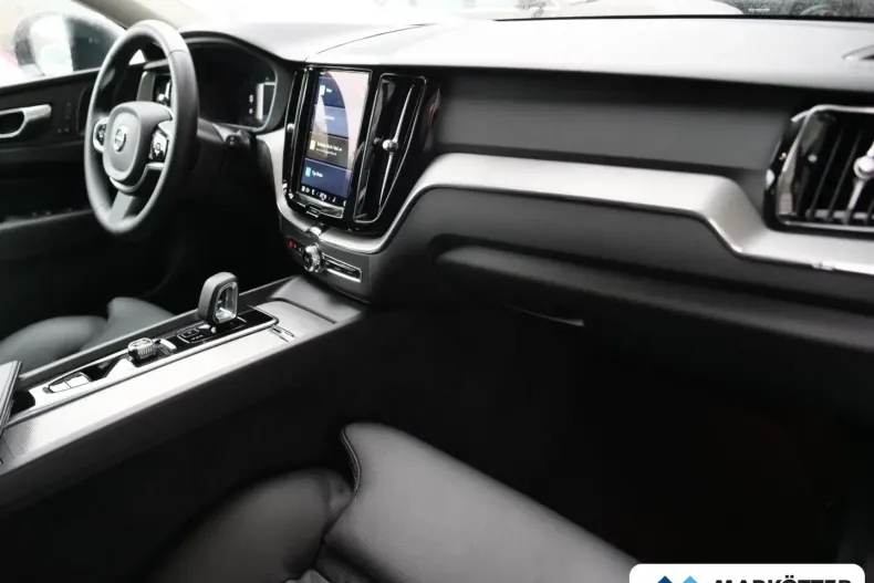 Volvo XC60 din 2024 cu 41.240 km - oferta VOL126896 - foto 27