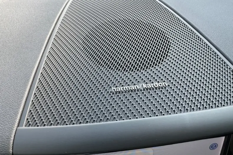 Volvo XC60 din 2022 cu 53.500 km - oferta VOL126899 - foto 16