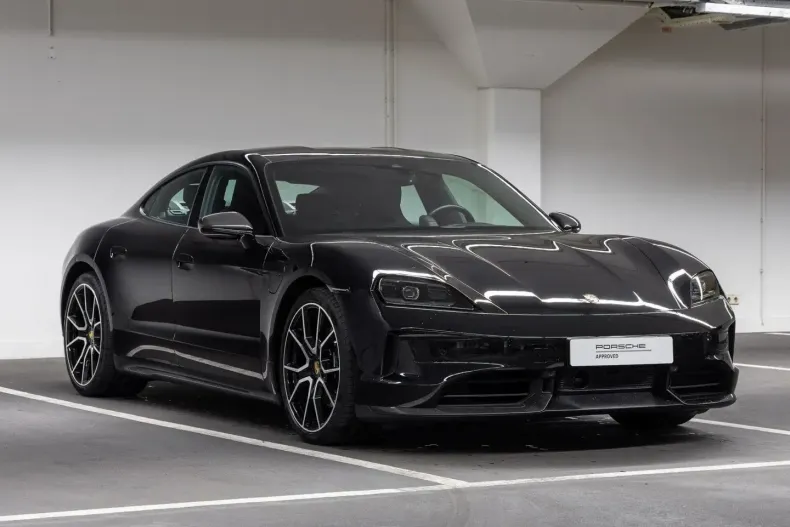 Porsche Taycan din 2025 cu 5.911 km - oferta POR126906 - foto 5