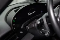 Porsche Taycan din 2025 cu 5.911 km - oferta POR126906 - foto 16