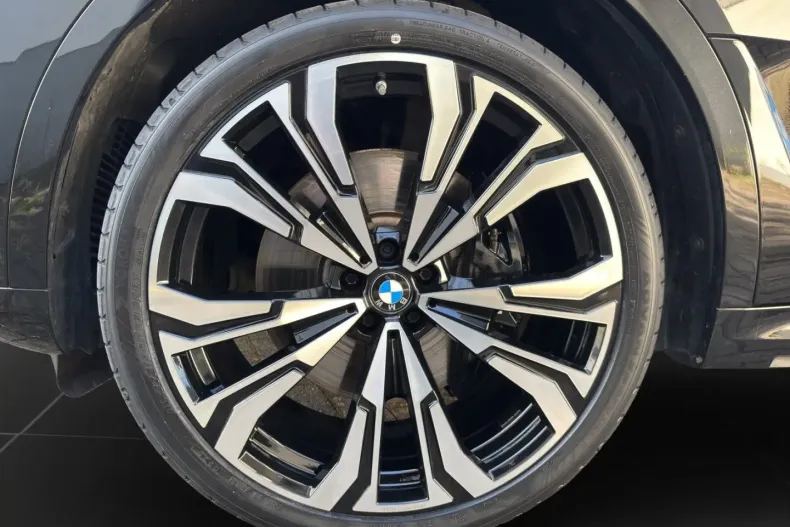 BMW X7 din 2024 cu 18.240 km - oferta BMW126917 - foto 8