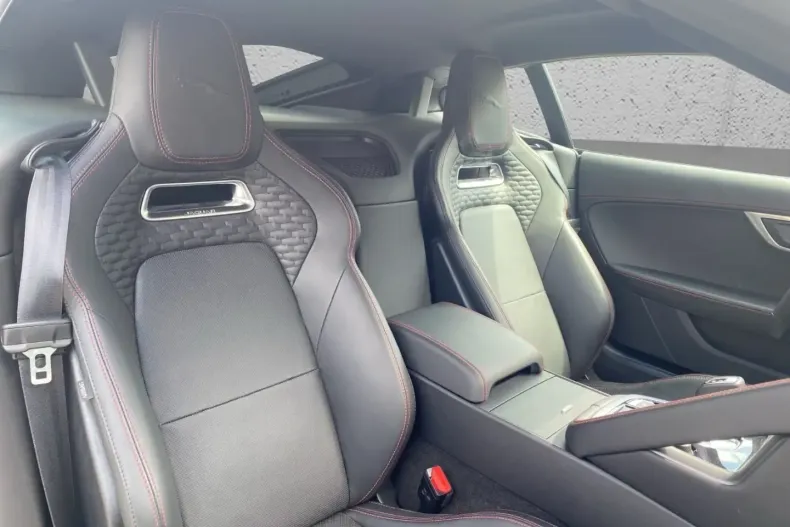 Jaguar F-Type din 2021 cu 11.300 km - oferta JAG126919 - foto 25