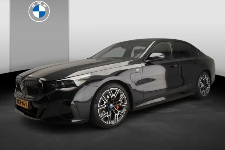 BMW 530 din 2025 cu 27.000 km - oferta BMW126950 - foto 1