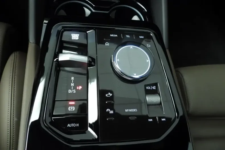 BMW 530 din 2025 cu 27.000 km - oferta BMW126950 - foto 6