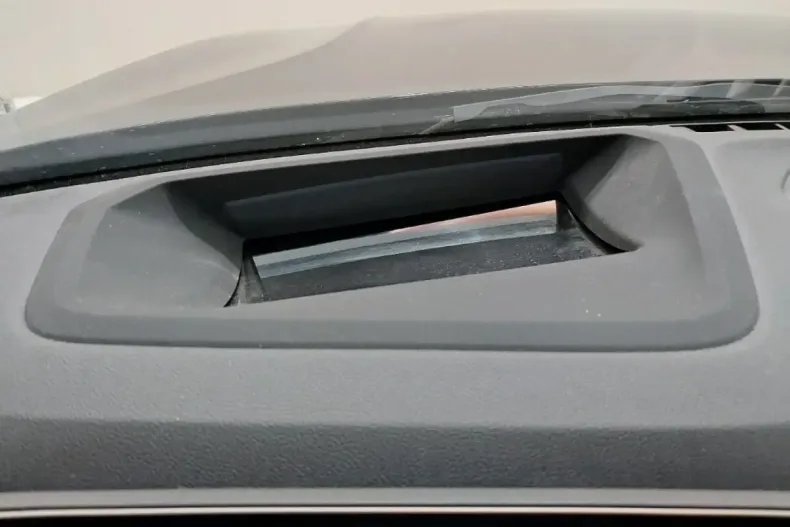 BMW 320 din 2024 cu 47.300 km - oferta BMW126960 - foto 16