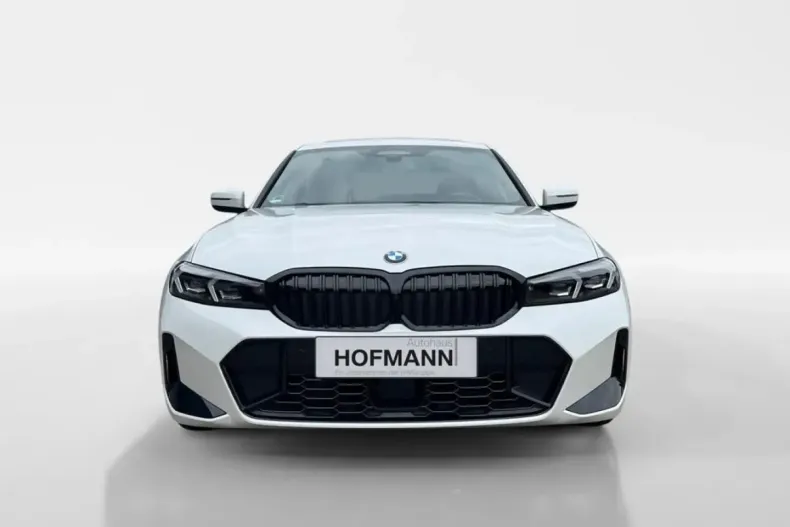 BMW 330 din 2024 cu 11.700 km - oferta BMW126966 - foto 4