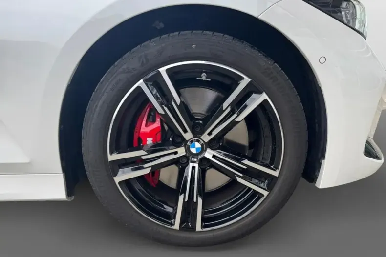 BMW 330 din 2024 cu 11.700 km - oferta BMW126966 - foto 18